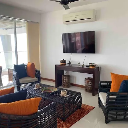 Luxury Penthouse , Nilaveli, Srilanka Apartment Exterior photo
