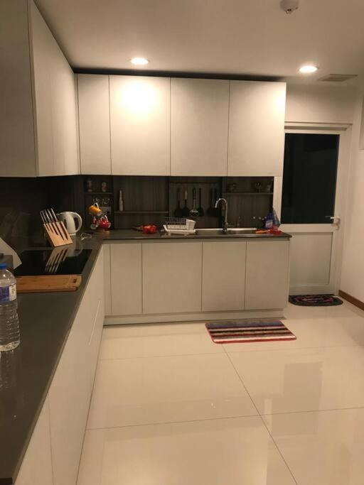 Apartment Luxury Penthouse , Nilaveli, Srilanka